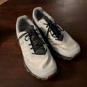On Cloudventure Trail runners men’s